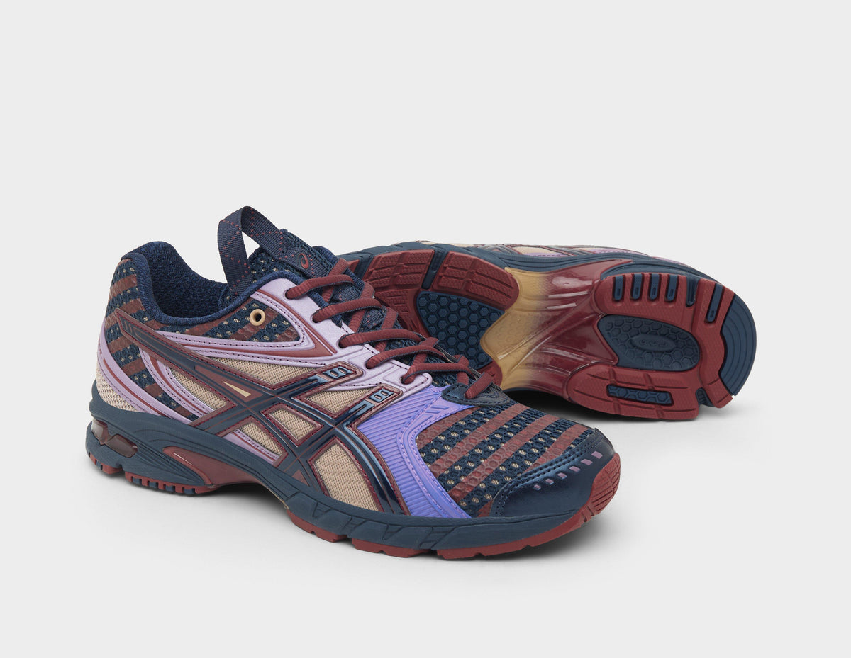 ASICS UB9-S GEL-DS TRAINER 14