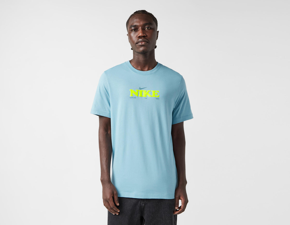 Nike Nurture T-Shirt