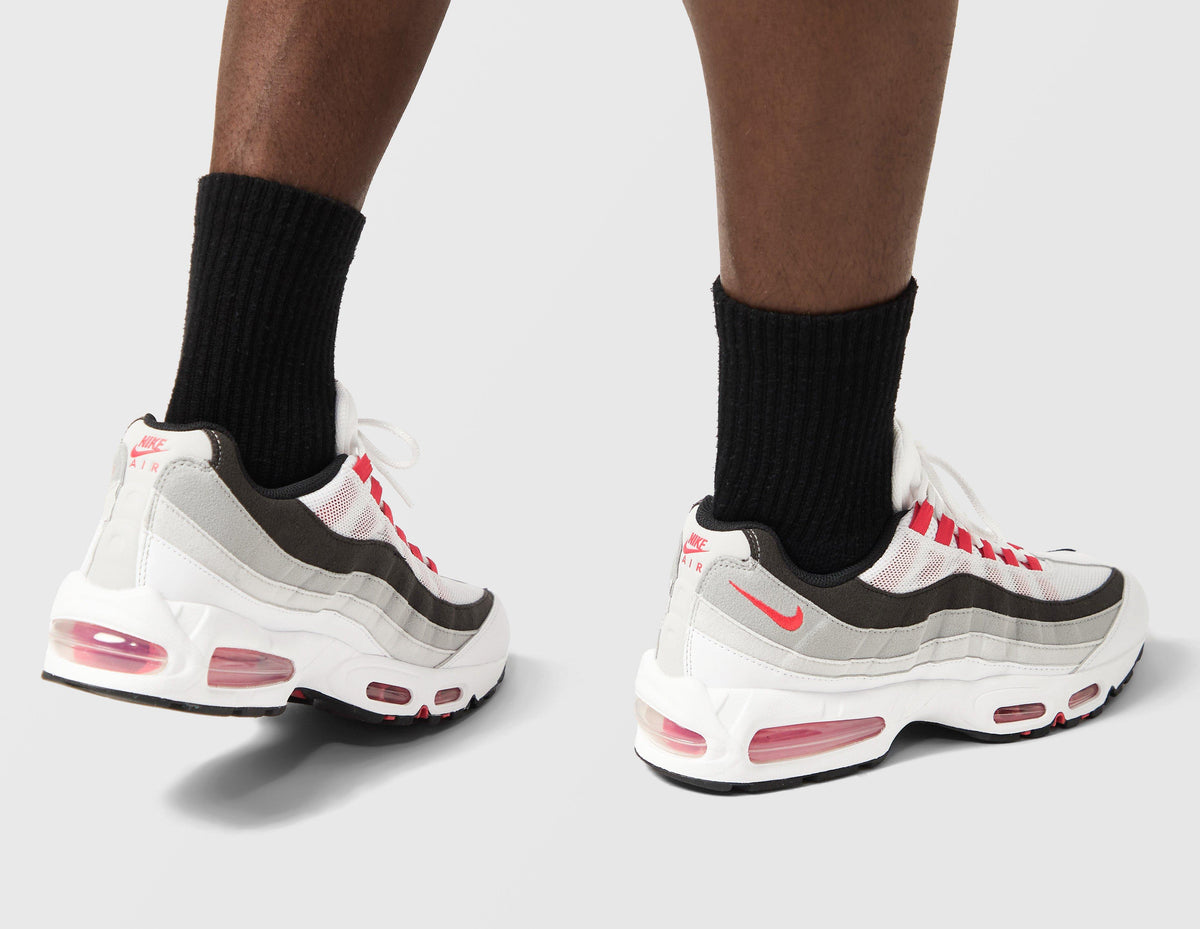 Nike Air Max 95 'Comet Red'