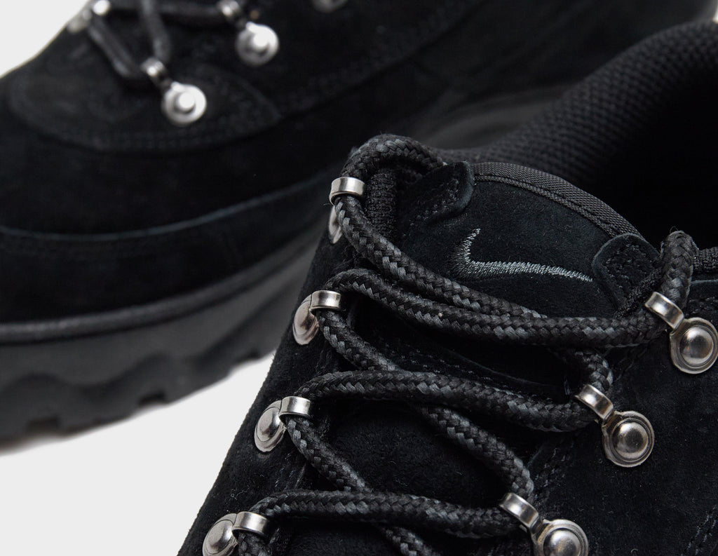 Nike Lahar Low QS Women's