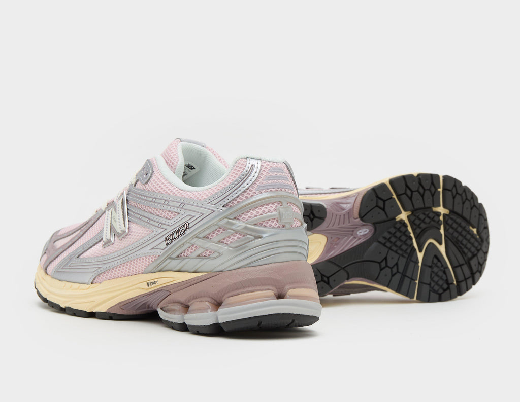 New Balance 1906R