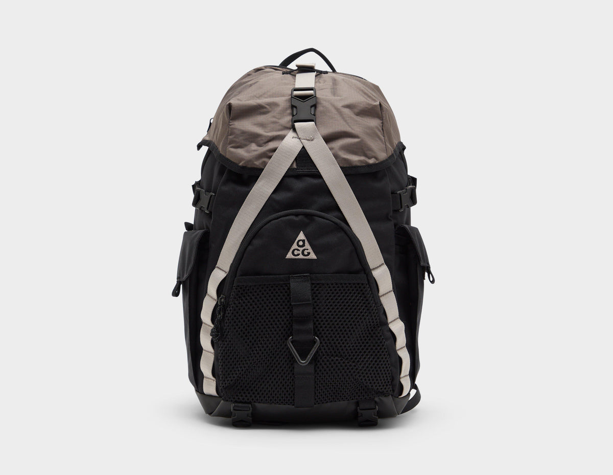 Nike ACG 'DAYMAX' Backpack