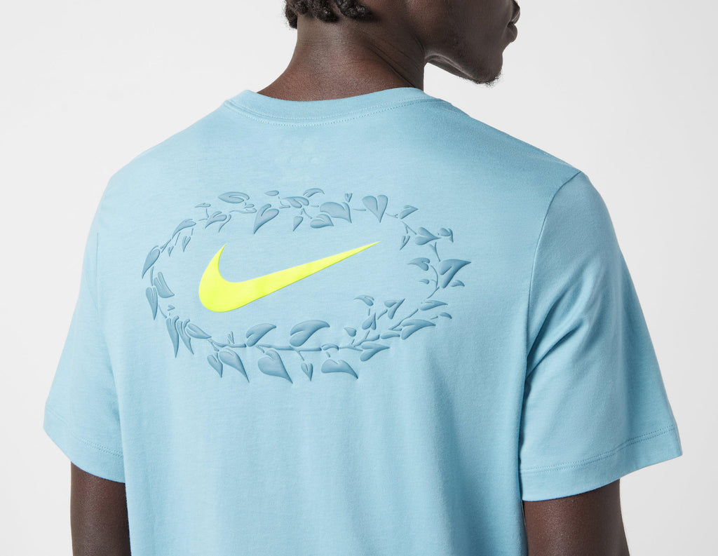 Nike Nurture T-Shirt