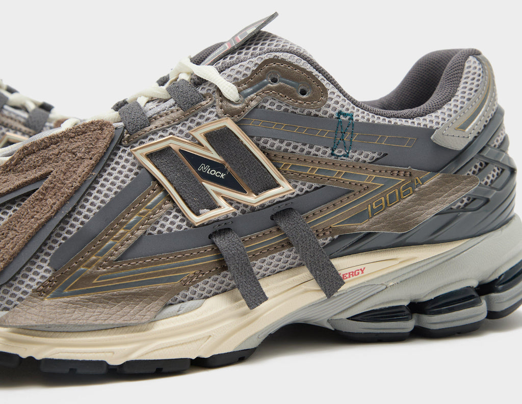 New Balance 1906A