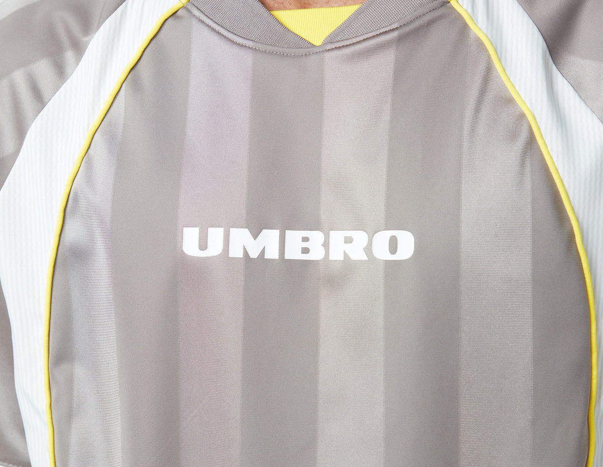Umbro Sports Culture Panelled Raglan Shirt