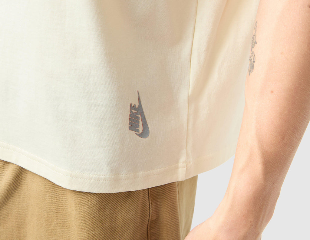 Nike Essential Boxy T-Shirt