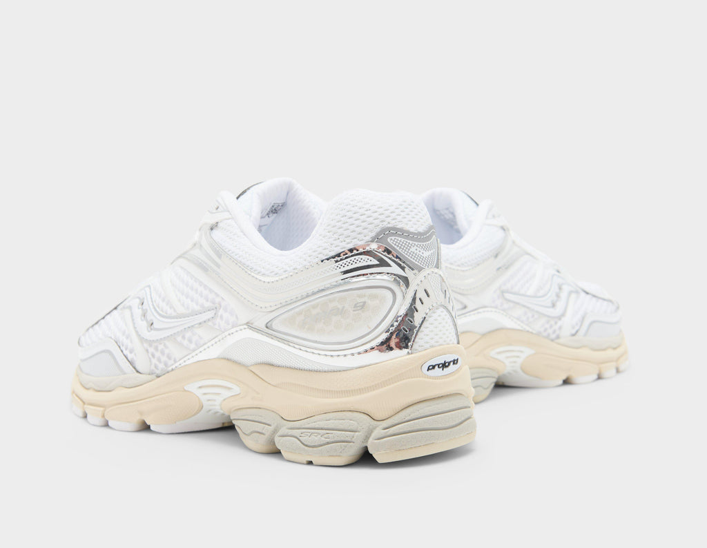 Saucony ProGrid Omni 9