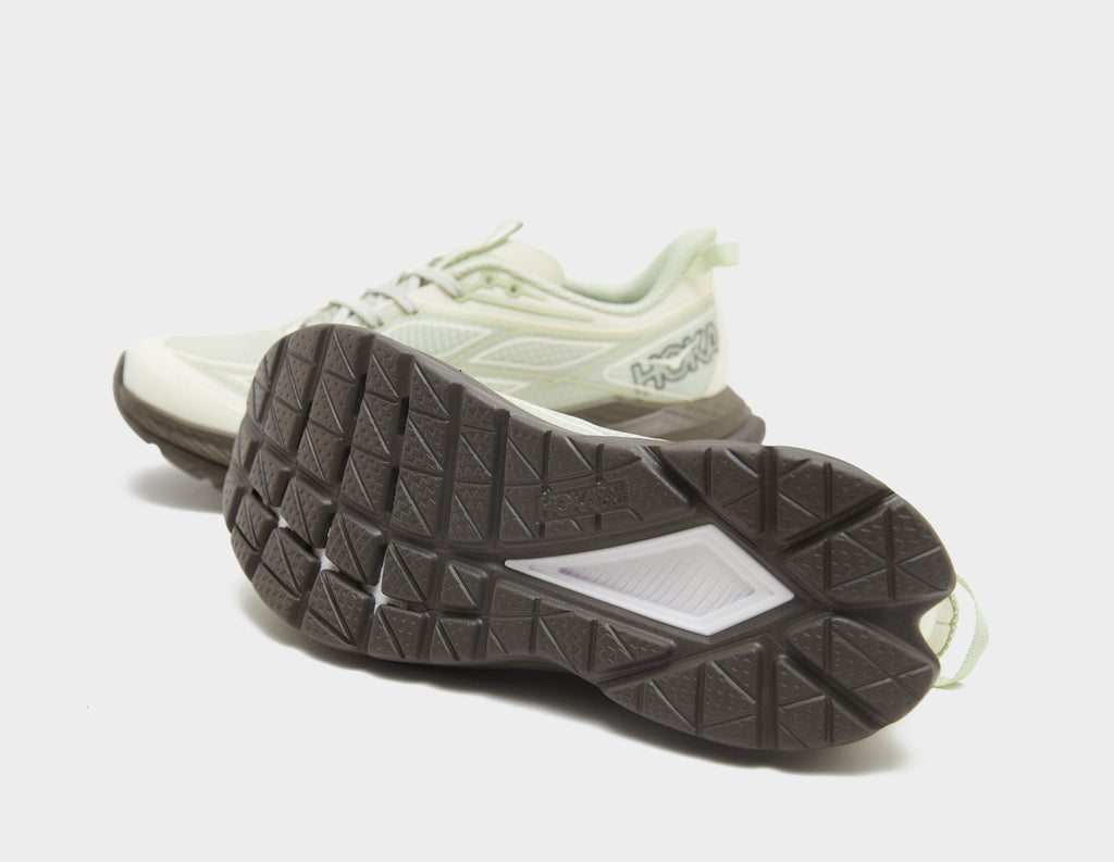 HOKA Mach Remastered Aura