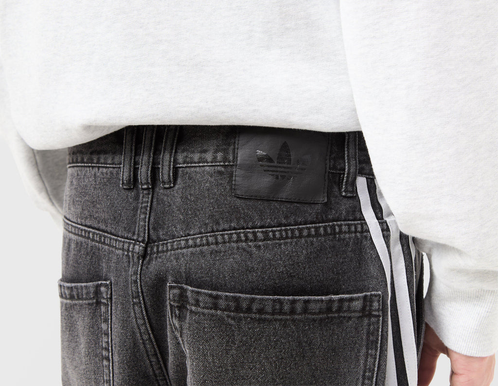adidas Originals Adilenium Jeans